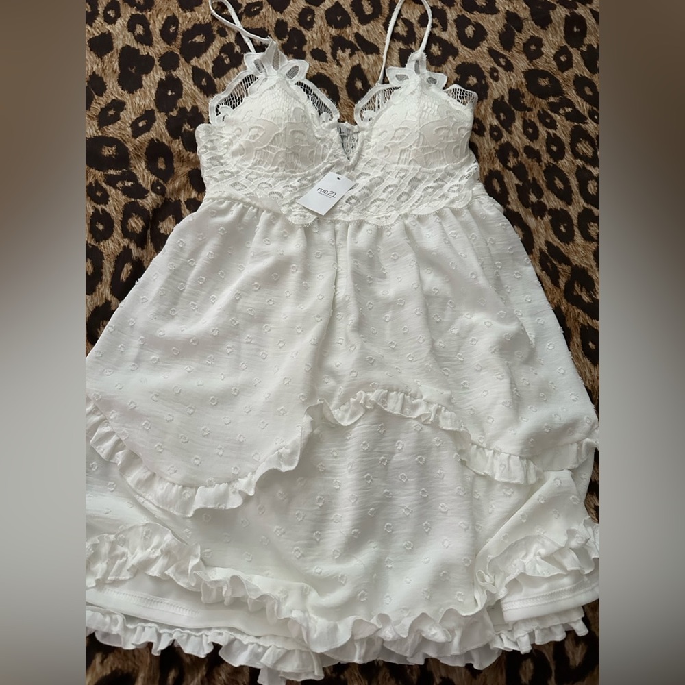 BrandNew White lace dress Rue 21